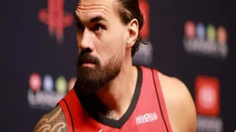 三笘薰力挺胜利，将欧洲战场视为终极挑战，四战未尝进球